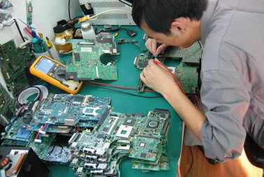 聊城市阳光科技电脑芯片级维修中心 计算机与办公设备专业维修服务